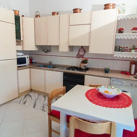 Corso Cavour Di Paola Apartment