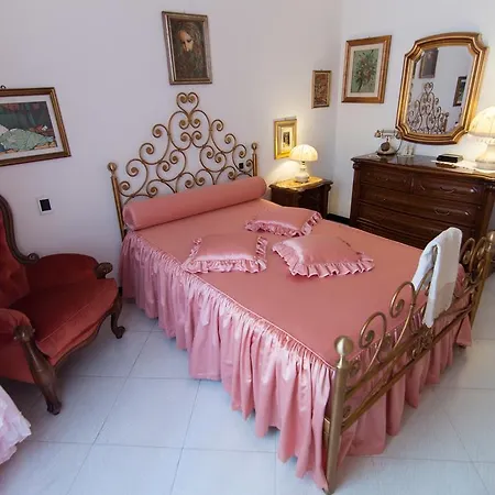 Corso Cavour Di Paola *